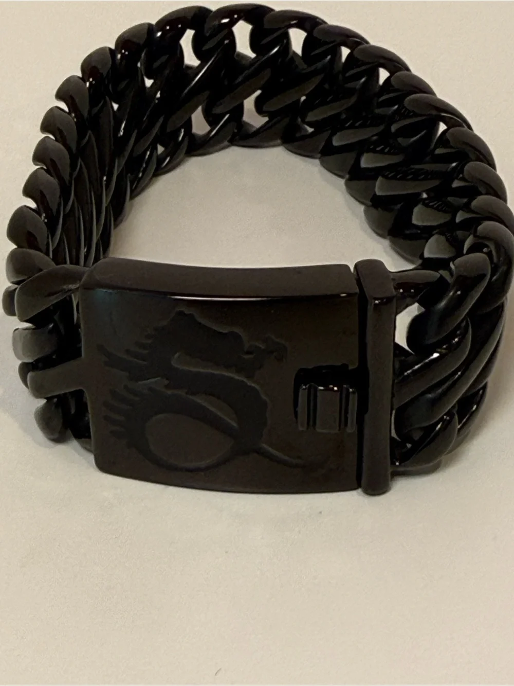 Glossy Black Chunky Chain Bracelet with Dragon Design